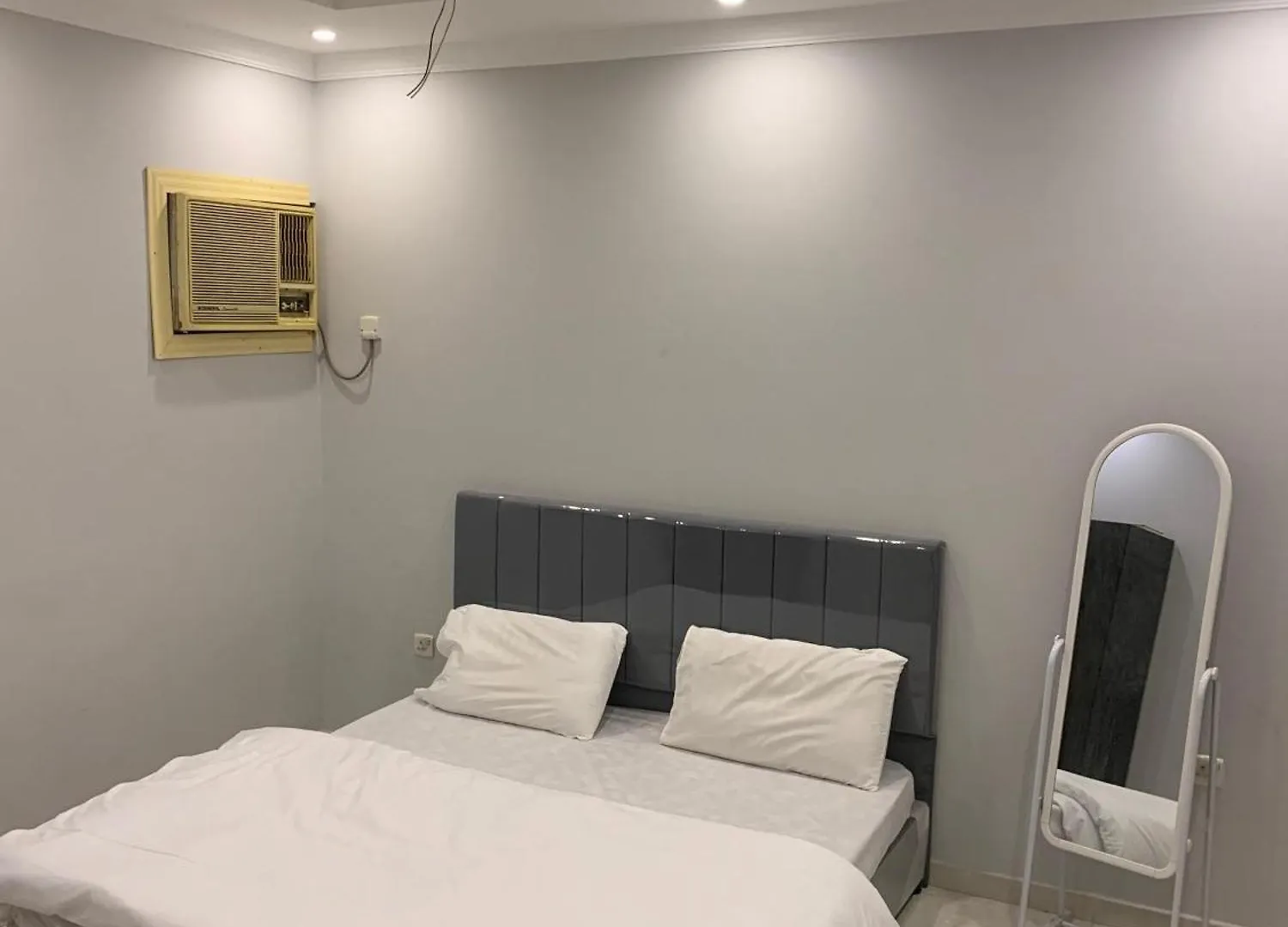 Apartment شقة للإيجار شهري اسبوعي يومي تبعد عن الحرم المكي 4 كيلو-قريبة من قطار الحرمين قريبة من محطة باصات رئيسية Mecca