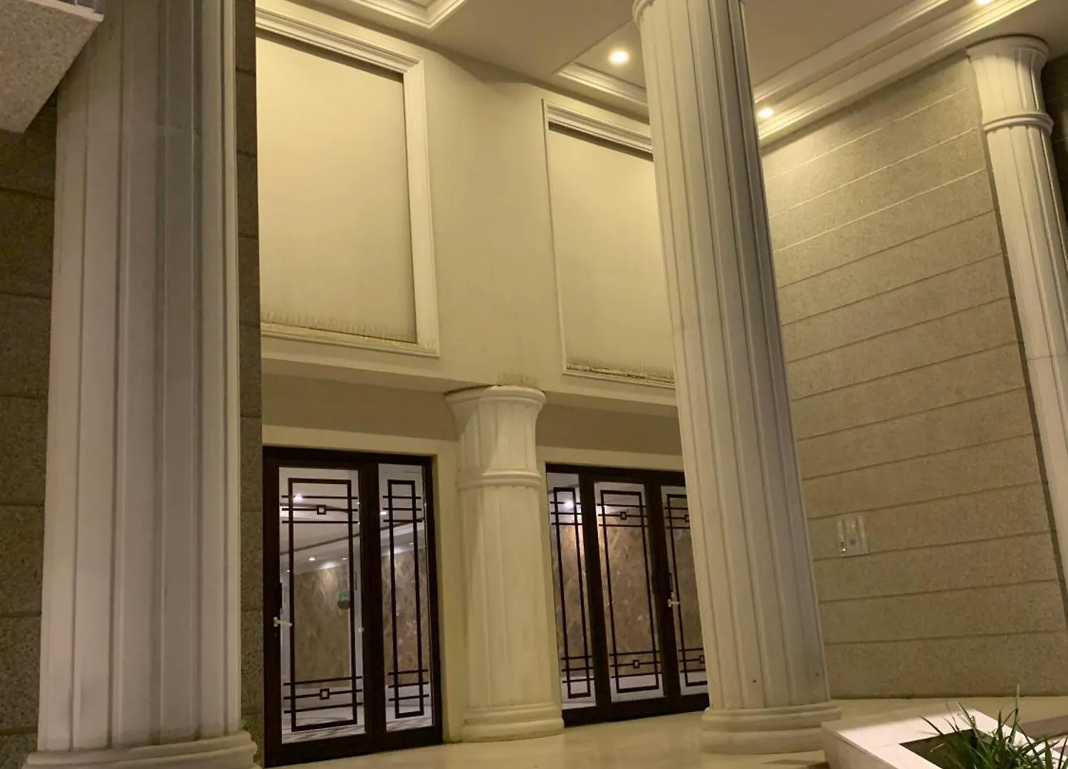 Apartment شقة للإيجار شهري اسبوعي يومي تبعد عن الحرم المكي 4 كيلو-قريبة من قطار الحرمين قريبة من محطة باصات رئيسية Mecca Saudi Arabia